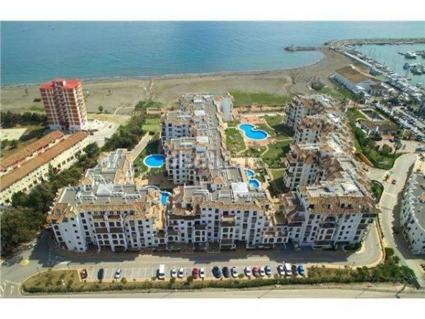 Personal Y Coqueto En Primerisima Linea De Playa, En La Costa Del Sol. Puerto De La Duquesa Castillo de Sabinillas エクステリア 写真